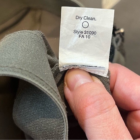 J Crew Pixie Pant in Black with Back Zipper Size 2R - Picture 9 of 9